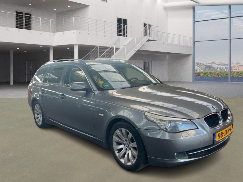 BMW 5-serie Touring 520i Corporate Lease Business Line AUTOM, Automaat, Achterwielaandrijving, 4 cilinders, 163 pk
