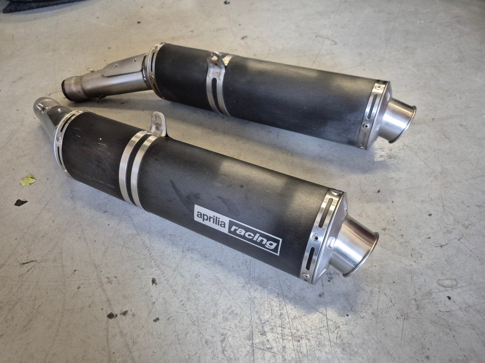 Originele Uitlaatdempers Aprilia RSV1000R / Tuono gen2, Ophalen of Verzenden, Aprilia, Aprilia, Aprilia