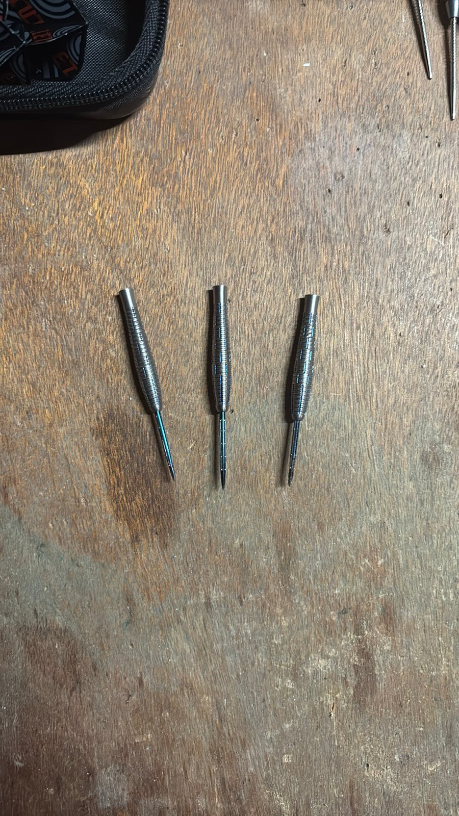 Dartpijlen 24 gram, Verzenden, Zo goed als nieuw, Pijlen