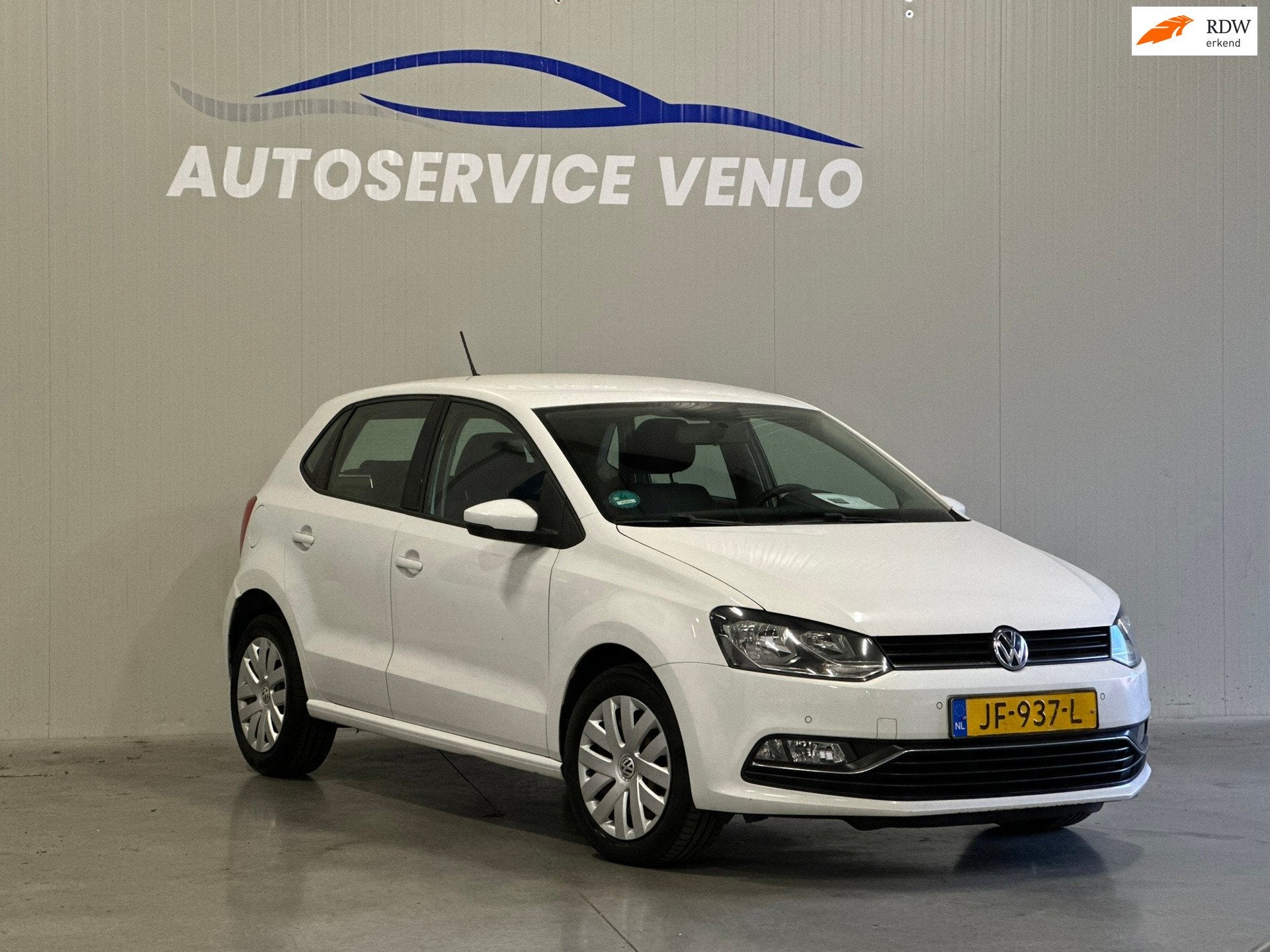 Volkswagen Polo 1.4 TDI Comfortline Nieuwe Turbo + Beurt, Auto's, Volkswagen, Voorwielaandrijving, Stof, Gebruikt, Euro 6