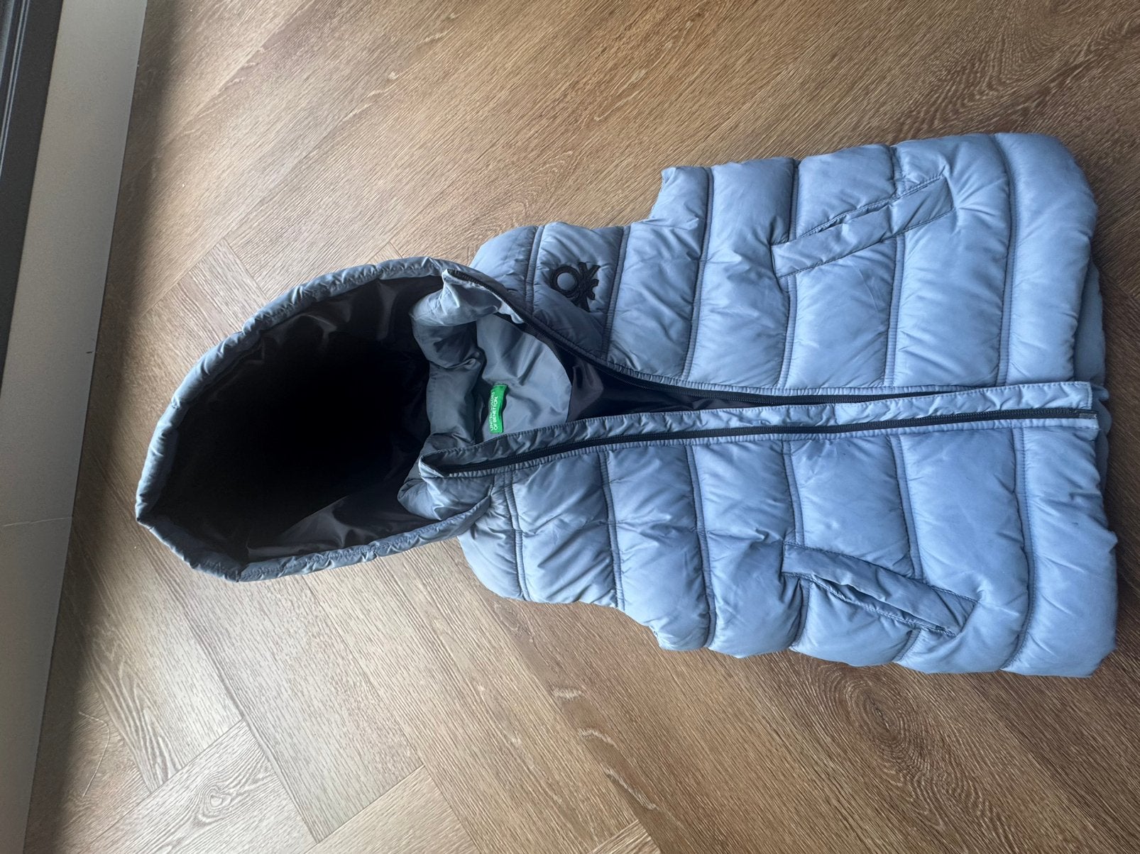 Bodywarmer Benetton, Ophalen of Verzenden, Zo goed als nieuw, Jongen of Meisje, Jas