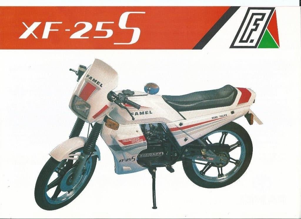 Zundapp famel fabrieks folder, Fietsen en Brommers, Ophalen of Verzenden, Nieuw