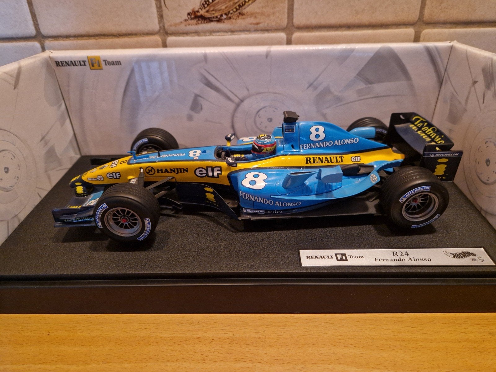 f1 Renault R24 fernando alonso 2004, Hobby en Vrije tijd, Ophalen of Verzenden, Zo goed als nieuw, Auto, Hot Wheels