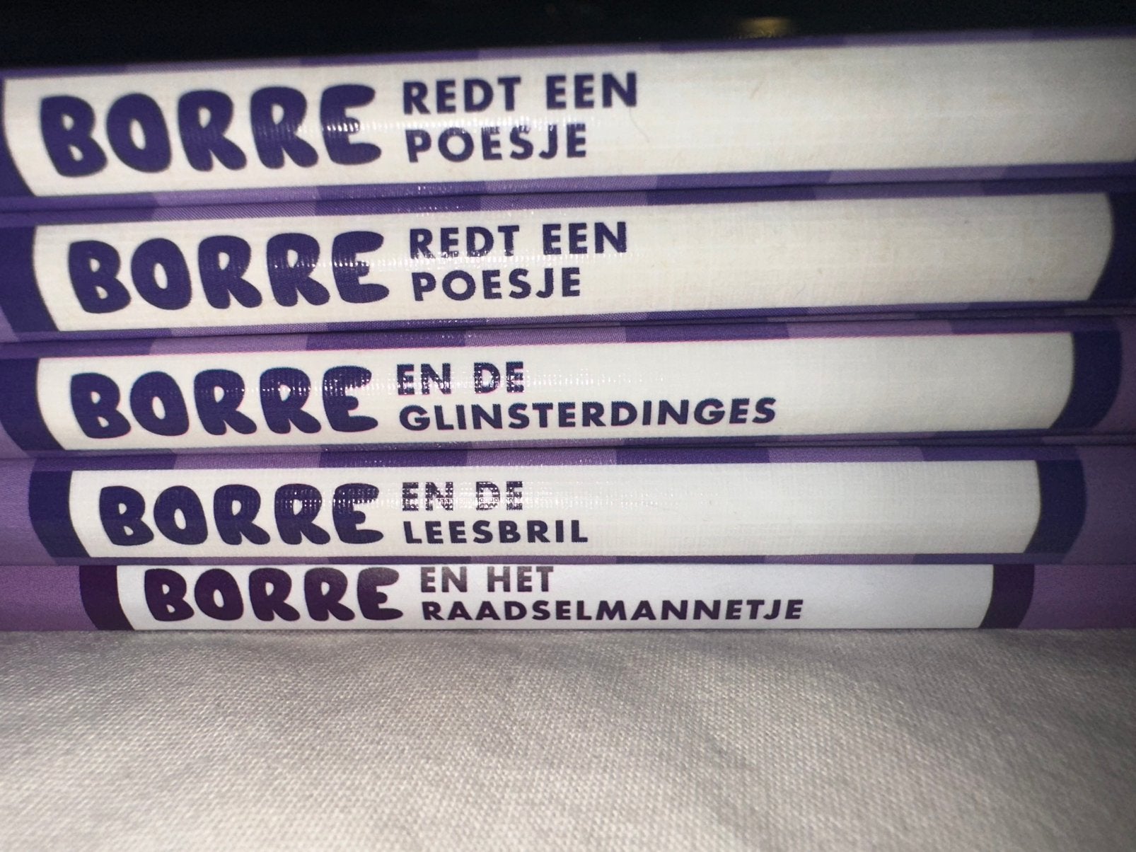 Borre boekjes, Boeken, Ophalen, Zo goed als nieuw, Fictie algemeen
