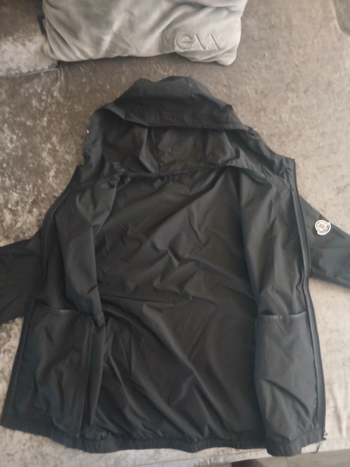 Moncler jas zwart, maat M, nieuw met kaartjes zonder nfc, Moncler, Maat 48/50 (M), Zwart, Nieuw