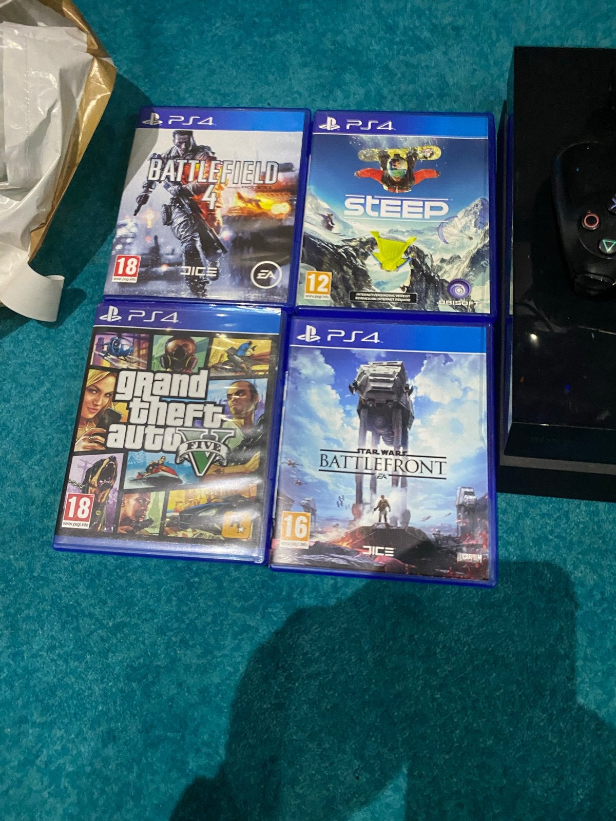 PlayStation 4 met 1 controller en 4 games, Ophalen of Verzenden, Met 1 controller, Original, 500 GB