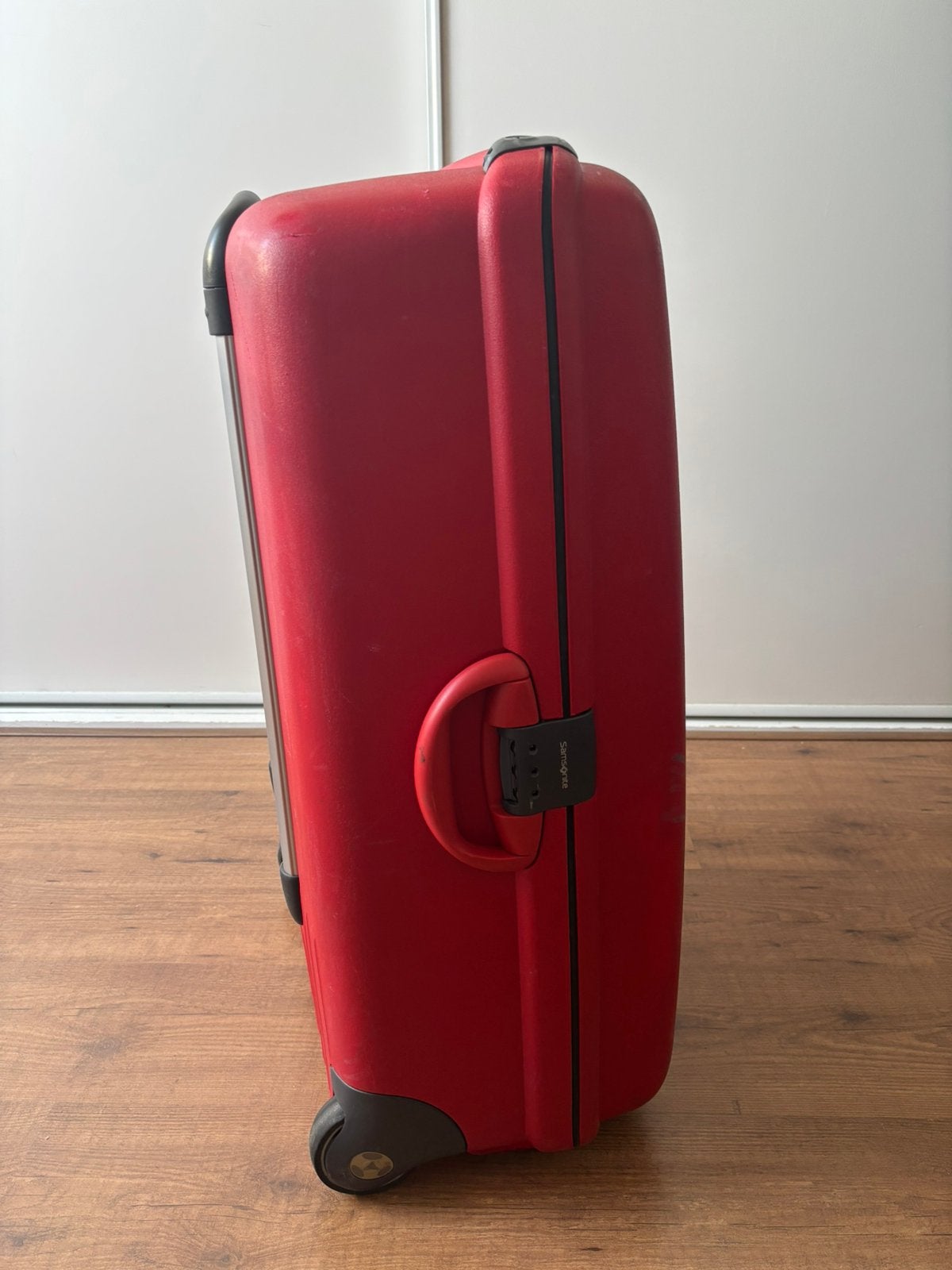 Samsonite koffer, Hard kunststof, Zo goed als nieuw, 70 cm of meer, 55 cm of meer