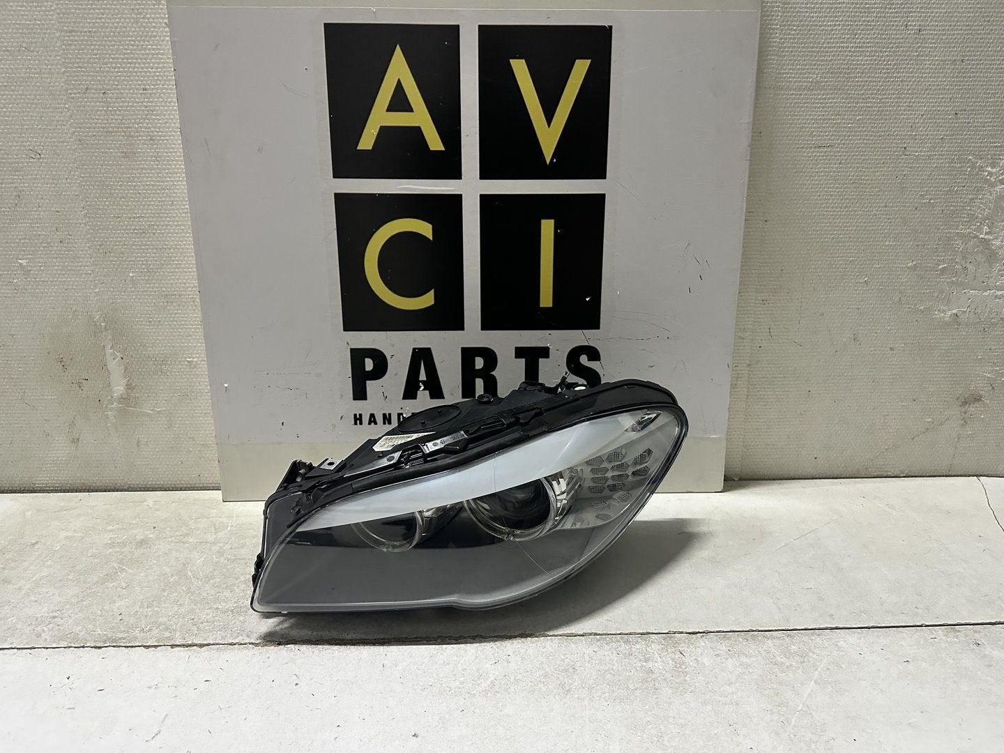 Koplamp BMW 5 Serie F10 F11 Xenon Rechts 720324514, Gebruikt, -, -, Ophalen of Verzenden