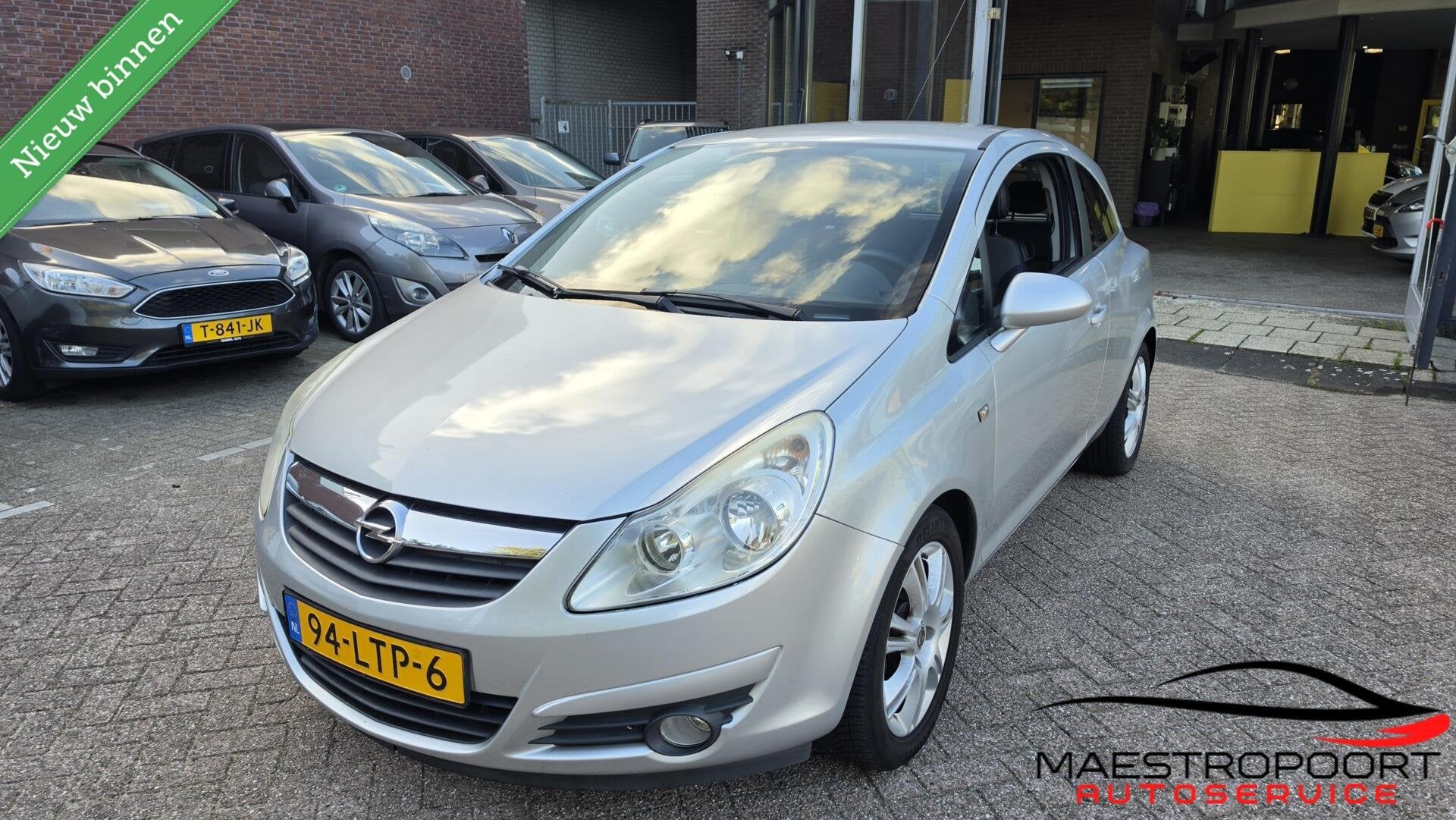 Opel Corsa 1.2-16V Essentia, Auto's, Voorwielaandrijving, 450 kg, 1229 cc, Bedrijf