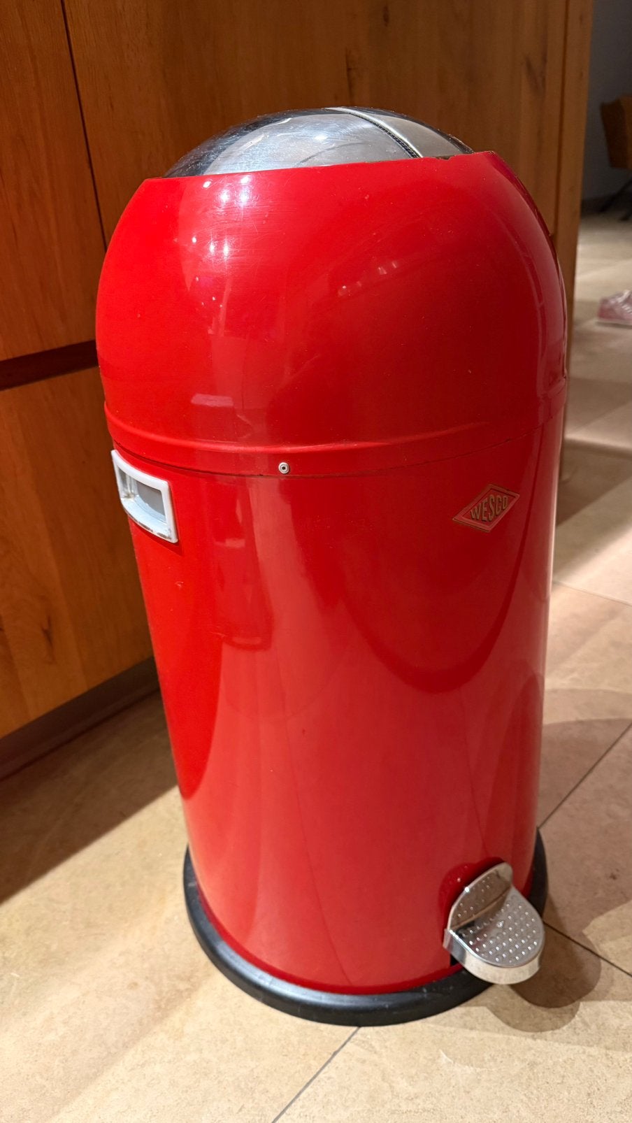 Wesco Kickmaster pedaalemmer Rood, Ophalen, 50 – 75, Gebruikt, Met pedaal