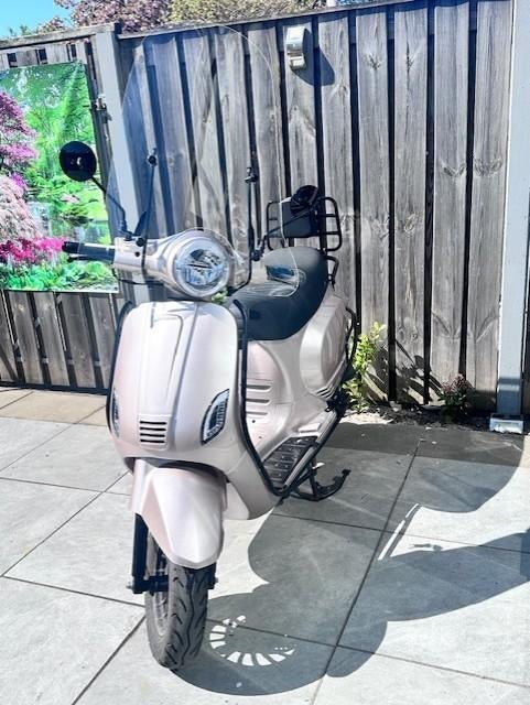 Senzo Riva Scooter, Zo goed als nieuw, Benzine, Ophalen, Overige merken