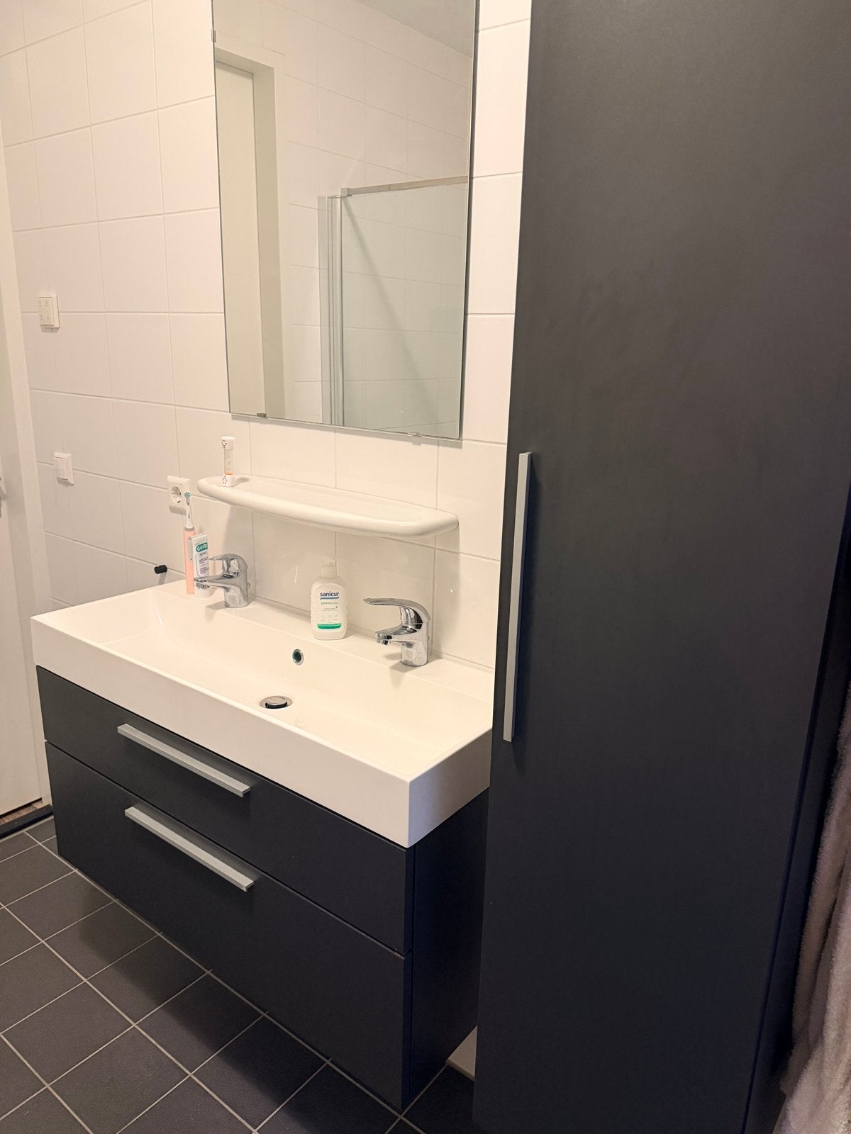 Bruynzeel Badkamermeubel met dubbele wastafel, Huis en Inrichting, Badkamer | Badkamermeubels, Ophalen, Gebruikt, 100 tot 150 cm
