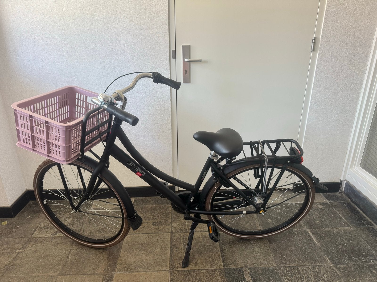 Batavus CNCTD 26 inch zwart mat - Zeer nette staat, Fietsen en Brommers, Fietsen | Dames | Damesfietsen, Ophalen, Terugtraprem