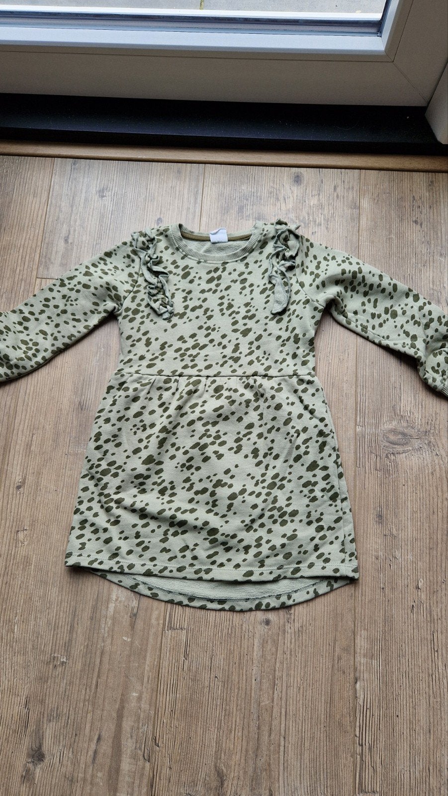 sweatjurk maat 98/104, Kinderen en Baby's, Kinderkleding | Maat 98, Ophalen of Verzenden, Zo goed als nieuw, Meisje, Jas