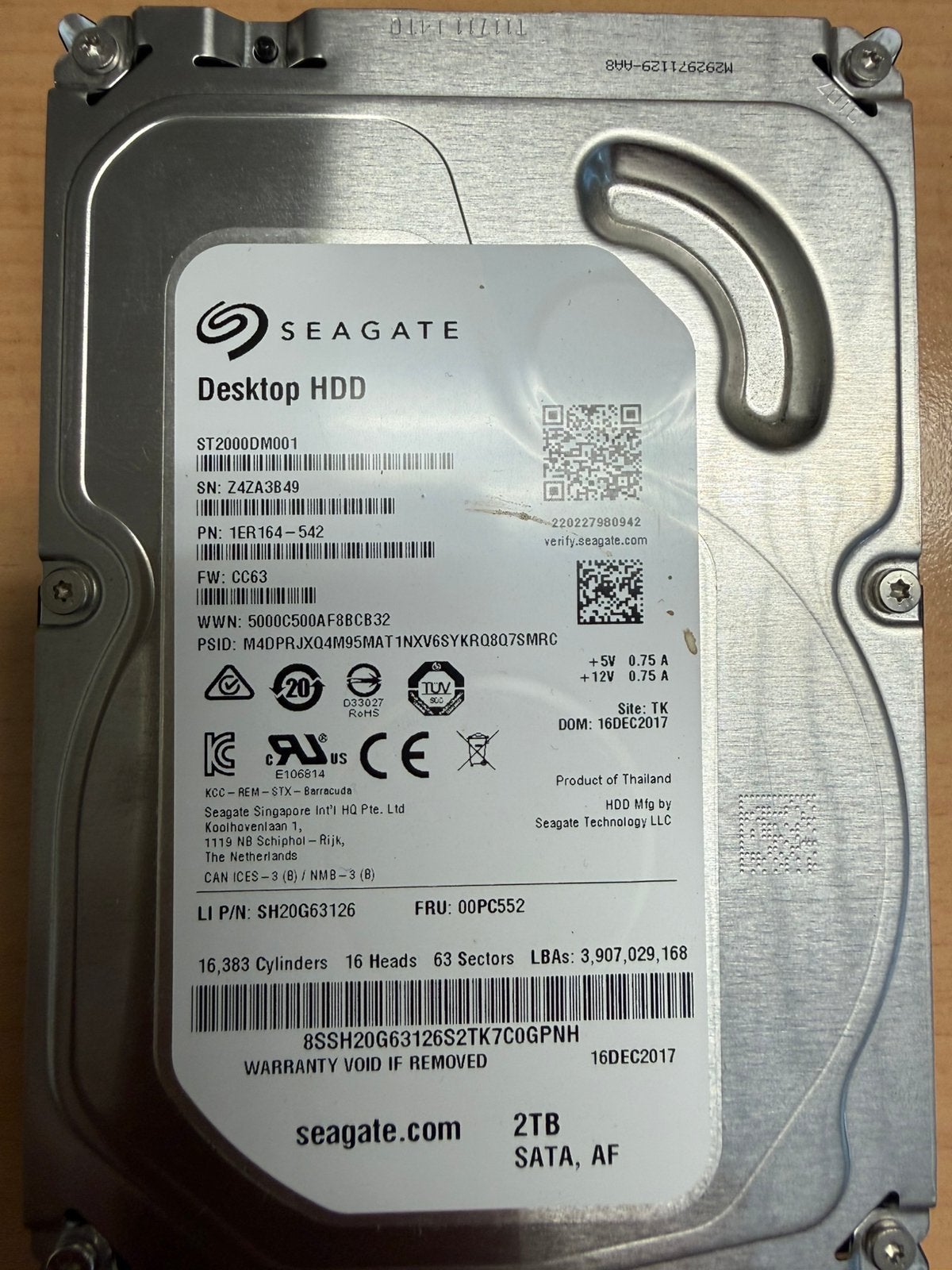 2tb (seagate,sata600,hdd,seagate,2tb), Computers en Software, Harde schijven, Ophalen, Zo goed als nieuw, Desktop