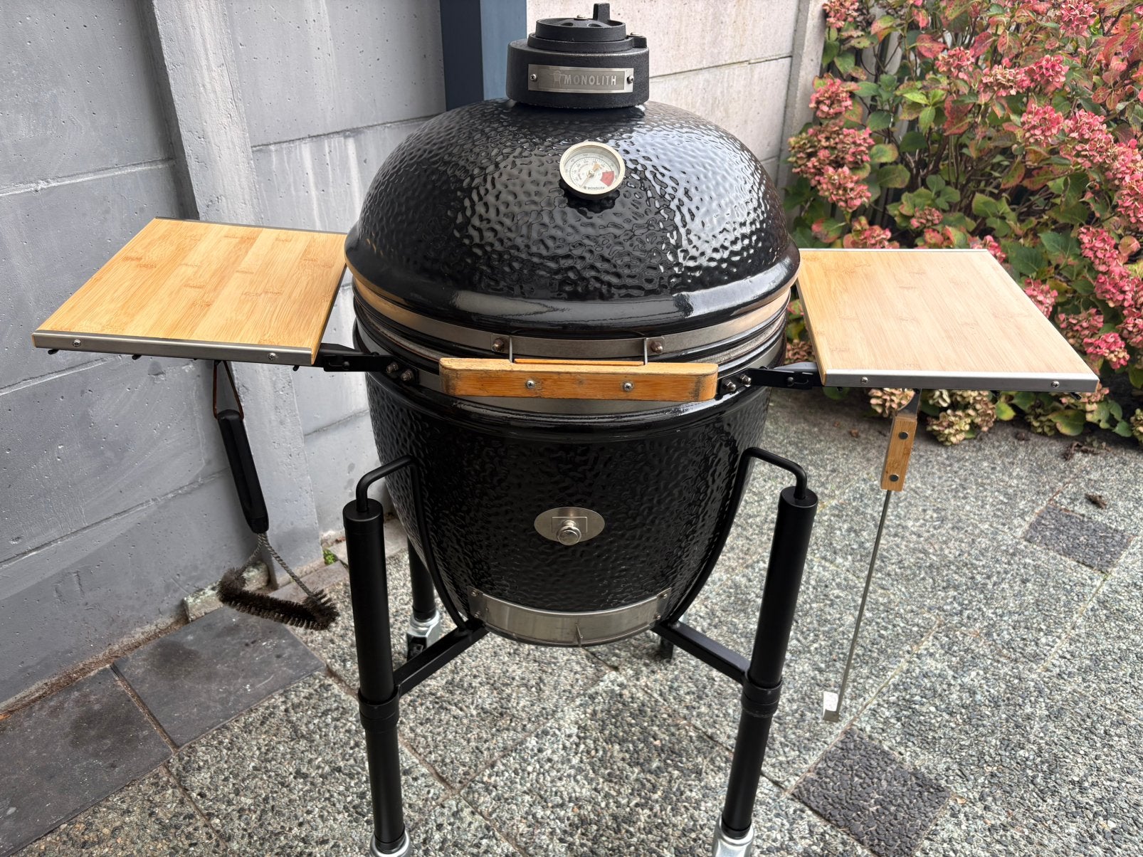 Monolith Classic PRO Kamado BBQ Top staat!, Tuin en Terras, Ophalen, Gebruikt, Met accessoires