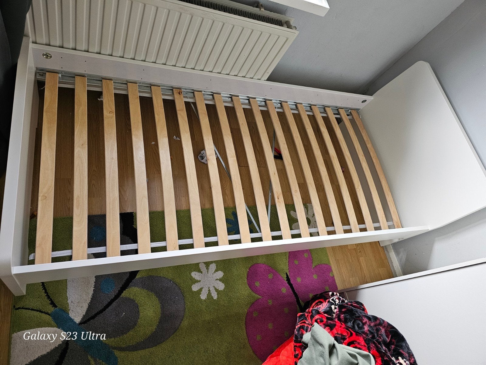 IKEA bed 90x200 cm - Zo goed als nieuw, Huis en Inrichting, Ophalen, 90 cm, Eenpersoons, Wit