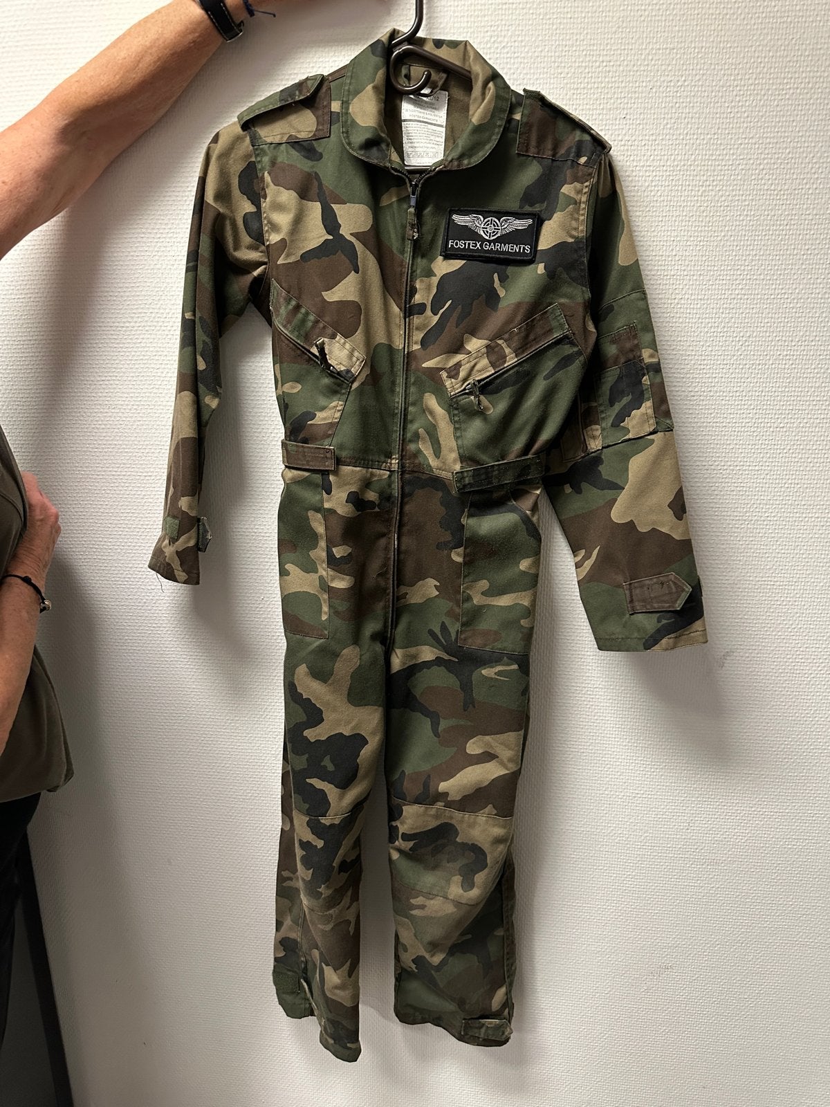 Kinder camouflage overall met pet - Maat XL/12, Ophalen, Gebruikt, Jongen of Meisje