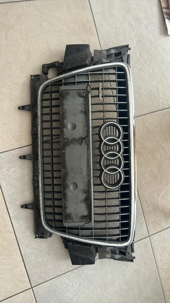 Gril A4 Allroad, Gebruikt, Voor, Bumper, Audi