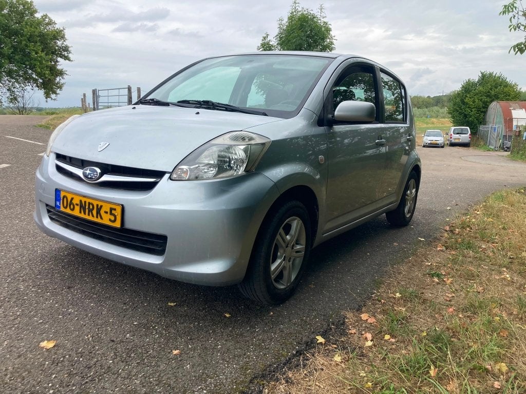 Te koop: zeer nette Subaru Justy 1.0, Voorwielaandrijving, Justy, Stof, Origineel Nederlands