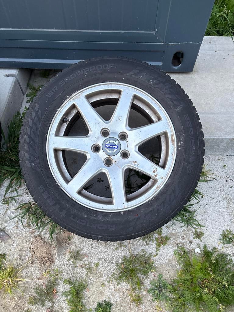 Winterbanden Volvo V70 op originele lichtmetalen velgen, Auto-onderdelen, Banden en Velgen, Ophalen, Gebruikt, 16 inch, Banden en Velgen