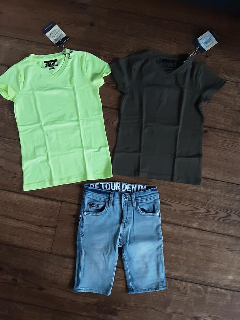 Retour basis shirts nieuw en spijker korte broek maat 5 110, Ophalen of Verzenden, Nieuw