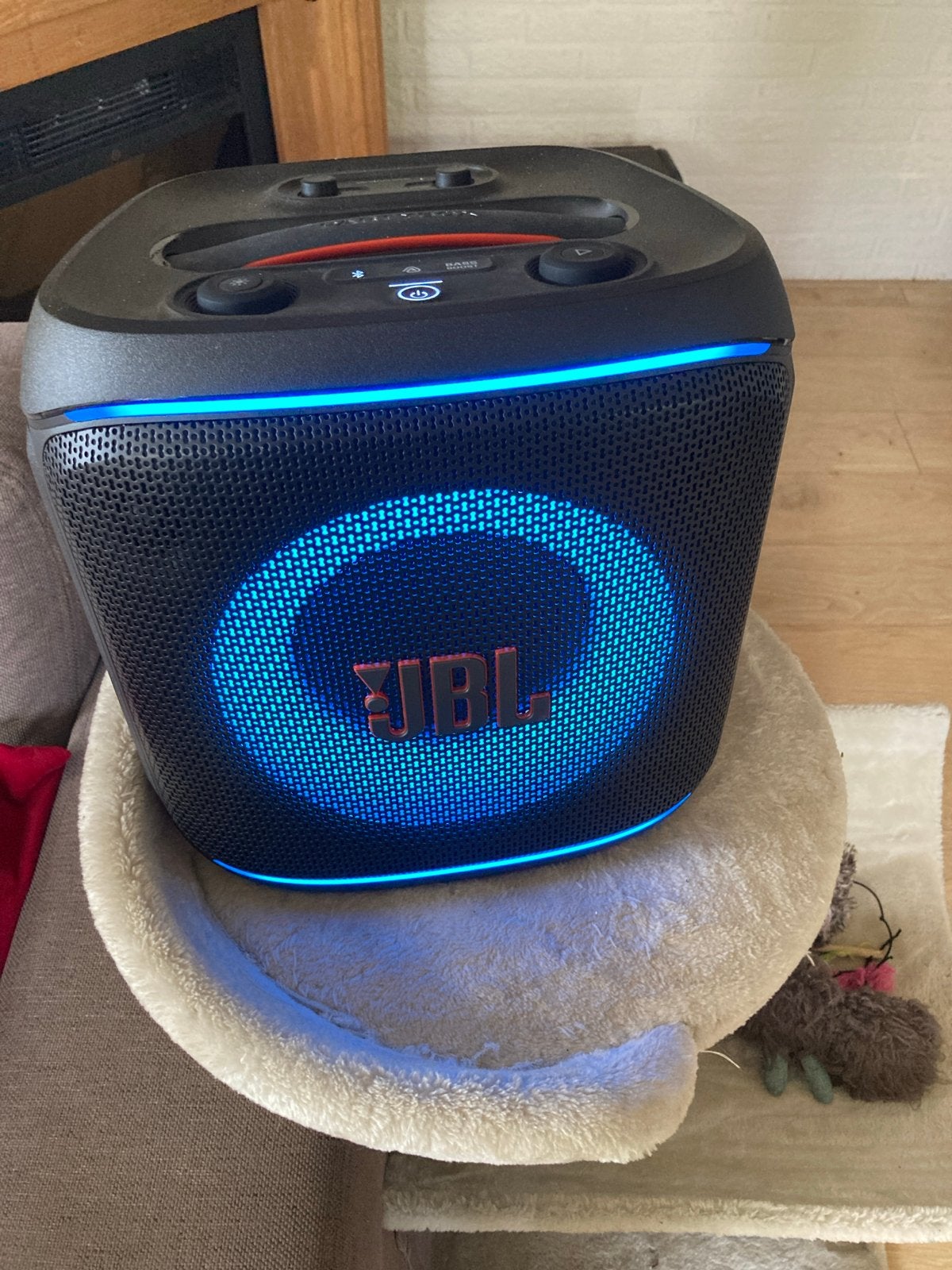 JBL Partybox encore 2Party Speaker