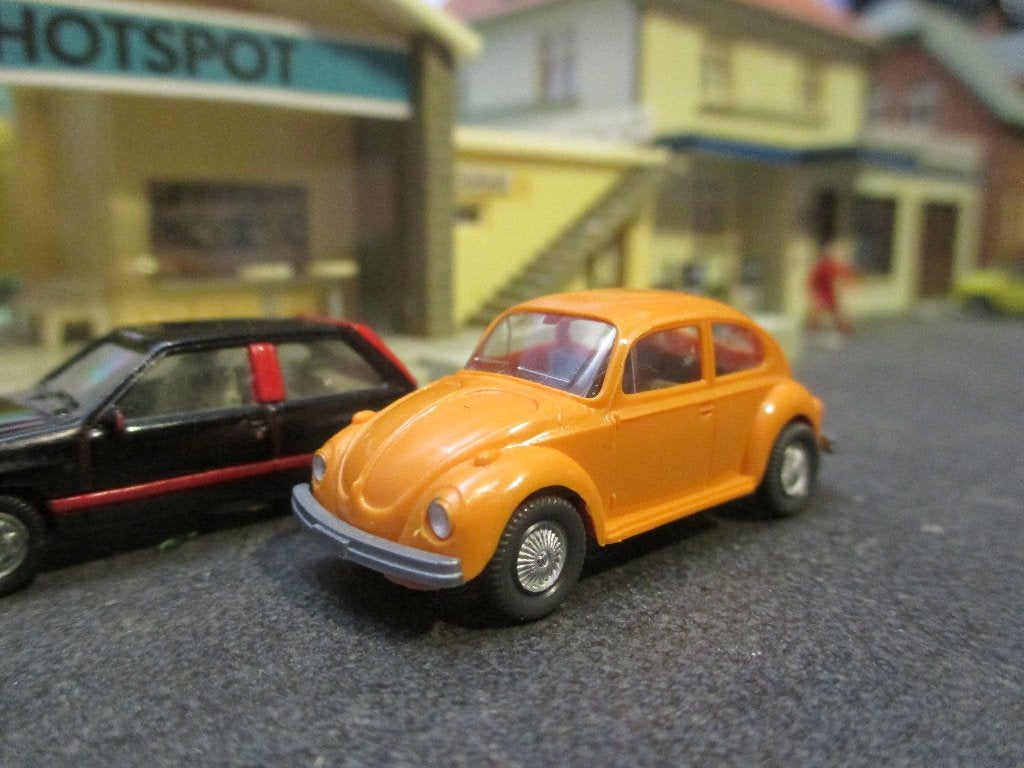 Volkswagen 1303 Wiking Kever oranje 1995 VW-dealeruitgave, Ophalen of Verzenden, Zo goed als nieuw, Auto, Wiking
