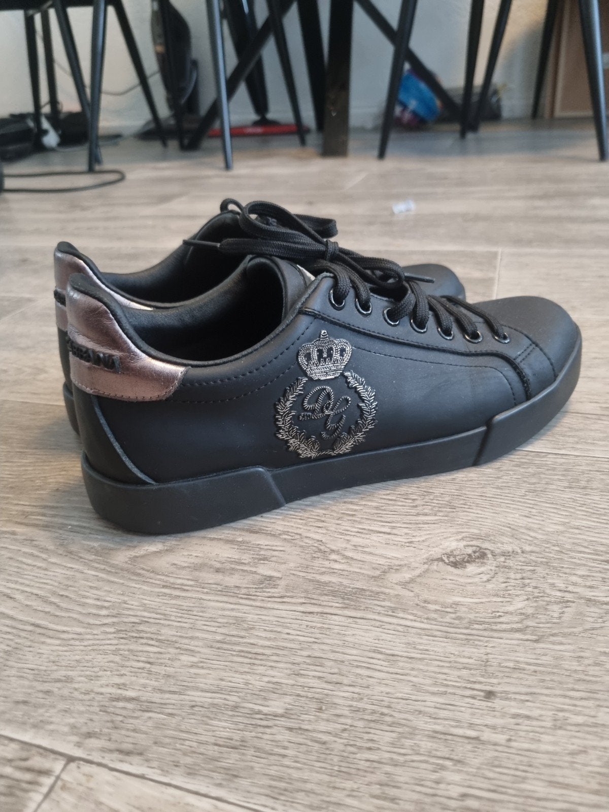 Dolce & Gabbana Sneakers Zwart met Kroonlogo, Dolce & Gabbana, Zwart, Ophalen of Verzenden, Sneakers of Gympen