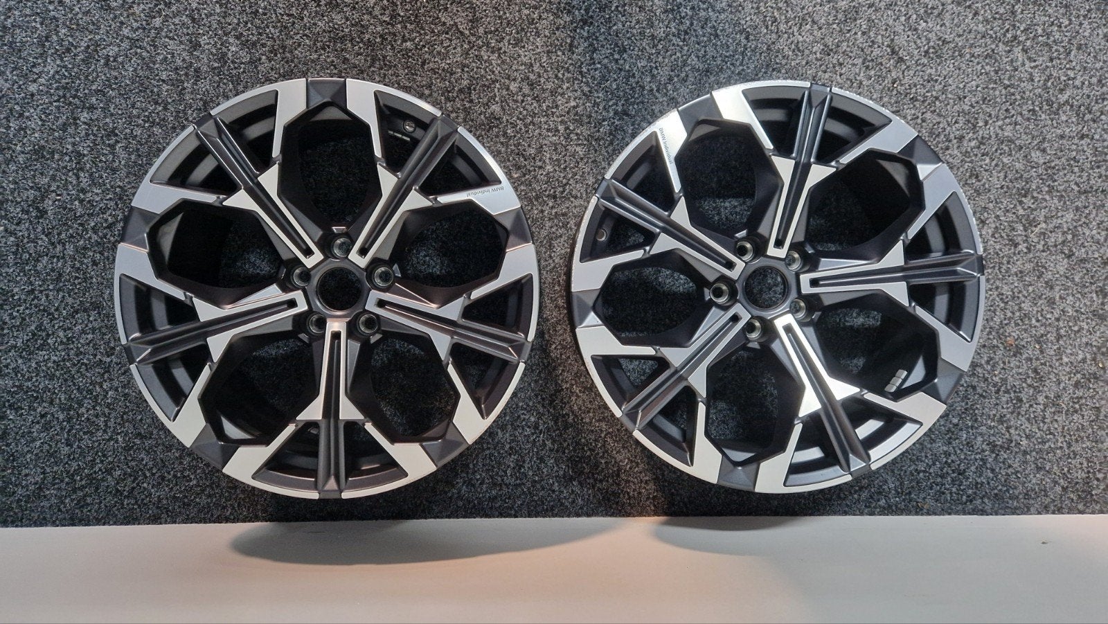 2 BMW Individual 19 inch velgen - randen beschadigd, Auto-onderdelen, Banden en Velgen, Gebruikt, Velg(en), All Season, Personenwagen