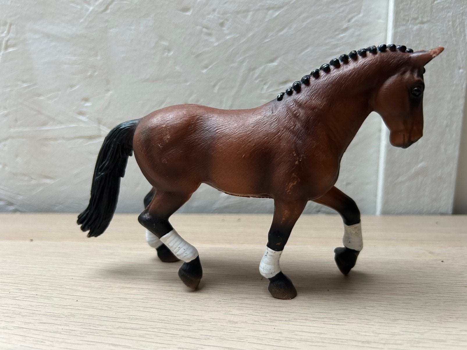 Schleich hannoveraan merrie, Ophalen of Verzenden, Zo goed als nieuw, Paard, Beeldje of Figuurtje