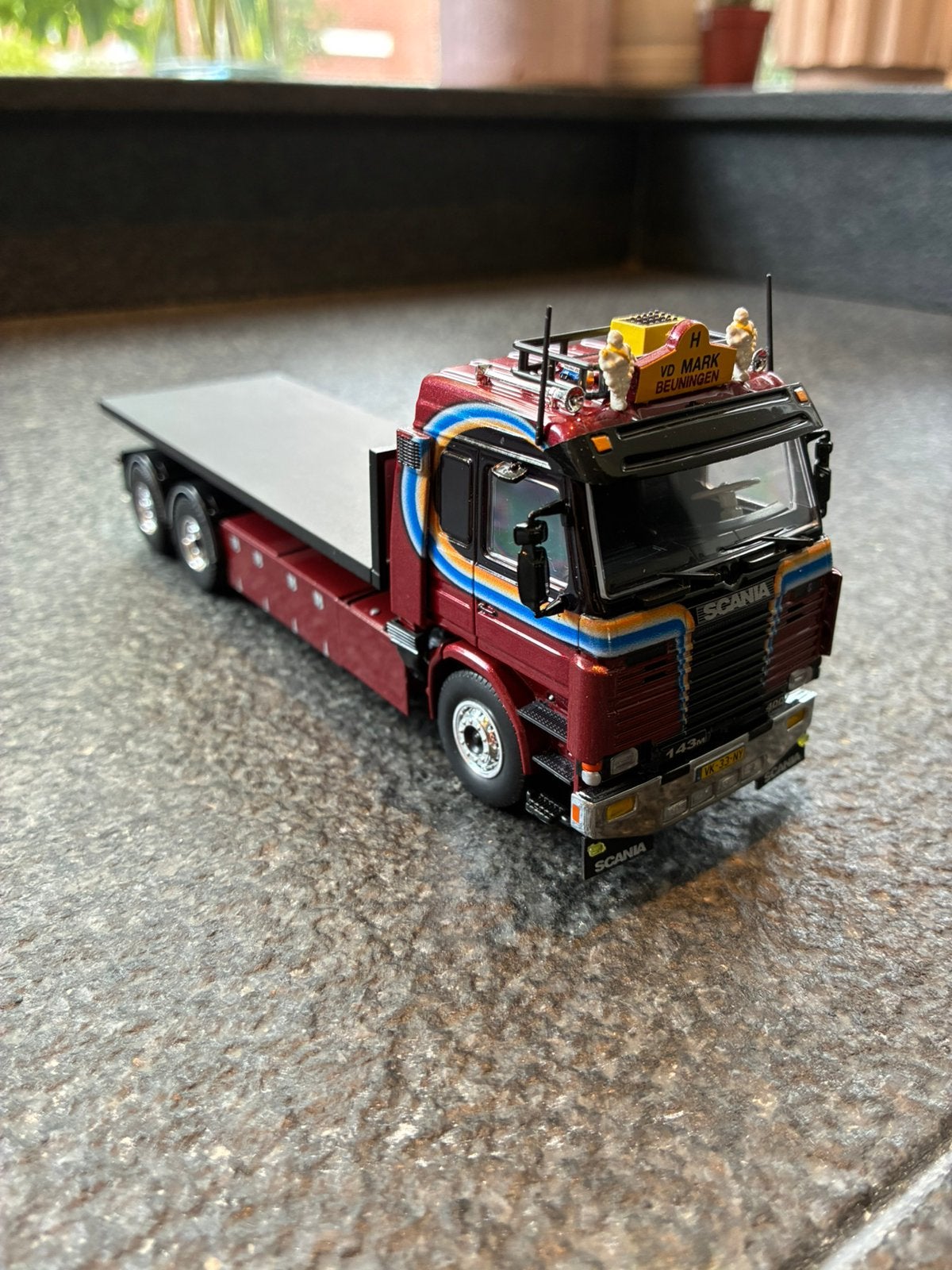 Vd mark scania, Hobby en Vrije tijd, Modelauto's | 1:50, Ophalen of Verzenden, Zo goed als nieuw, Bus of Vrachtwagen, Tekno