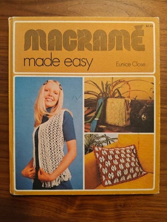 Macramé made easy - Eunice Close (hoe retro wil je ... 1973), Ophalen of Verzenden, Gelezen, Overige onderwerpen