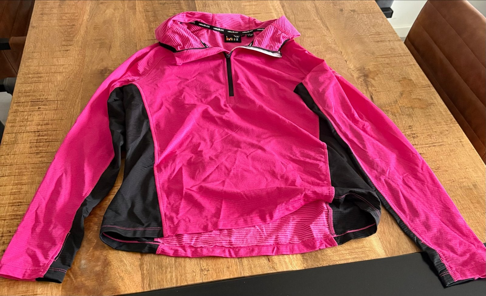 Rukka sportshirt maat L (40) - weinig gedragen, Kleding | Dames, Maat 42/44 (L), Ophalen of Verzenden, Zo goed als nieuw, Hardlopen of Fietsen