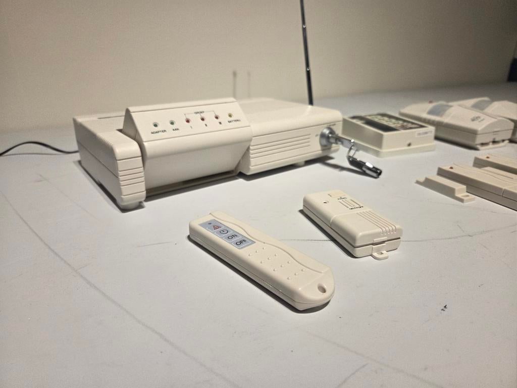Elro HA50S Draadloos Alarmsysteem met Extra Sensoren, Doe-het-zelf en Verbouw, Ophalen of Verzenden
