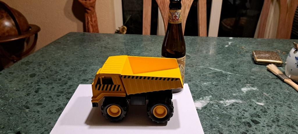 Kiepwagentje..staat op a4 tje, Hobby en Vrije tijd, Modelauto's | 1:24, Ophalen of Verzenden, Auto, Overige merken