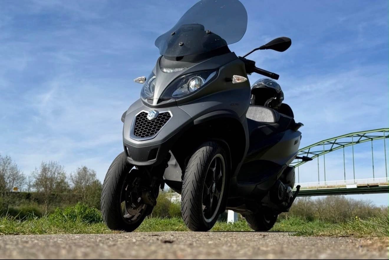 Piaggio MP3 500cc ie - Akrapovic, Malossi, Windscherm, Scooter, Particulier