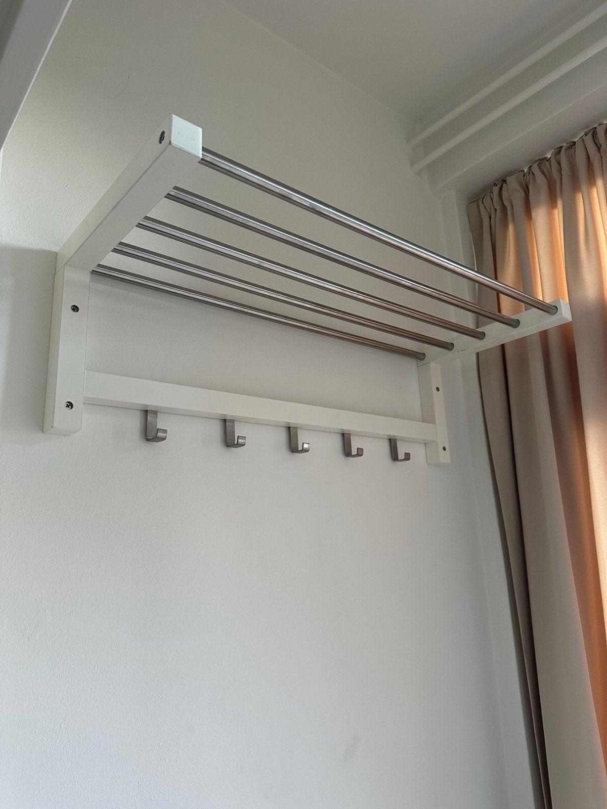 IKEA Tjusig Kapstok rek - MOET DEZE WEEK WEG, Ophalen, Gebruikt, Hout, Wandkapstok
