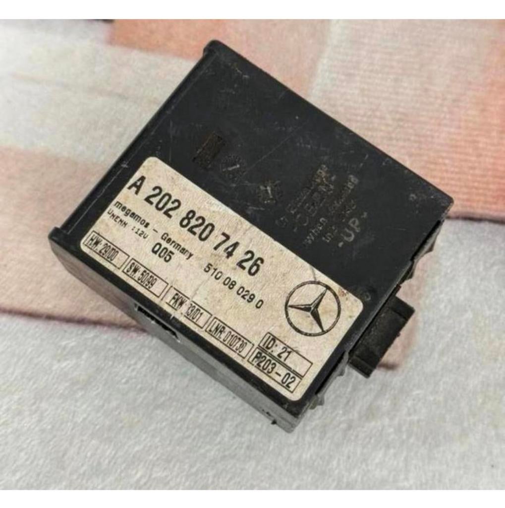 Mercedes 2001-2007 anti-diefstal alarm module A2038202726, Auto diversen, Anti-diefstal, Ophalen of Verzenden, Zo goed als nieuw