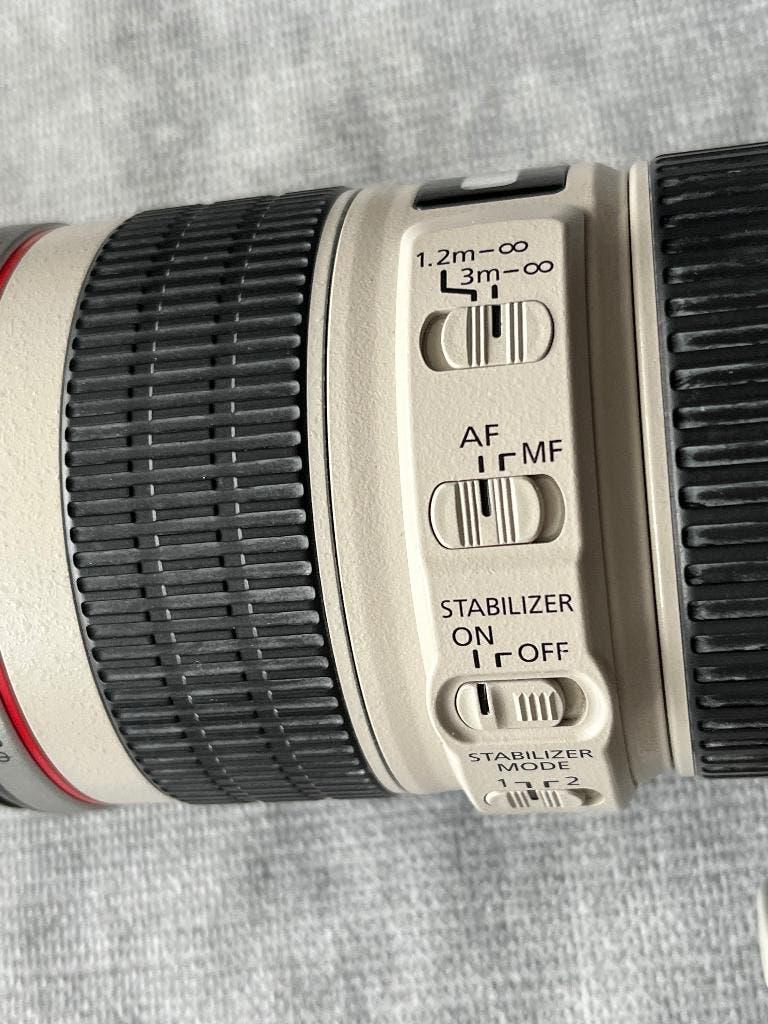 Canon lens 70 -200 f4, L I USM, Audio, Tv en Foto, Fotografie | Lenzen en Objectieven, Ophalen, Zo goed als nieuw, Telelens, Zoom