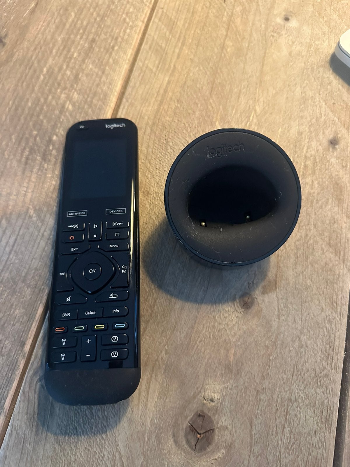Logitech Harmony inclusief Hub, Ophalen of Verzenden, Zo goed als nieuw