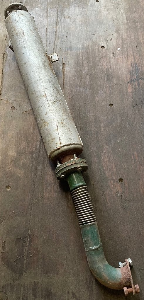 Uitlaat van oude Farymann dieselmotor, Ophalen, Gebruikt, Dieselmotor