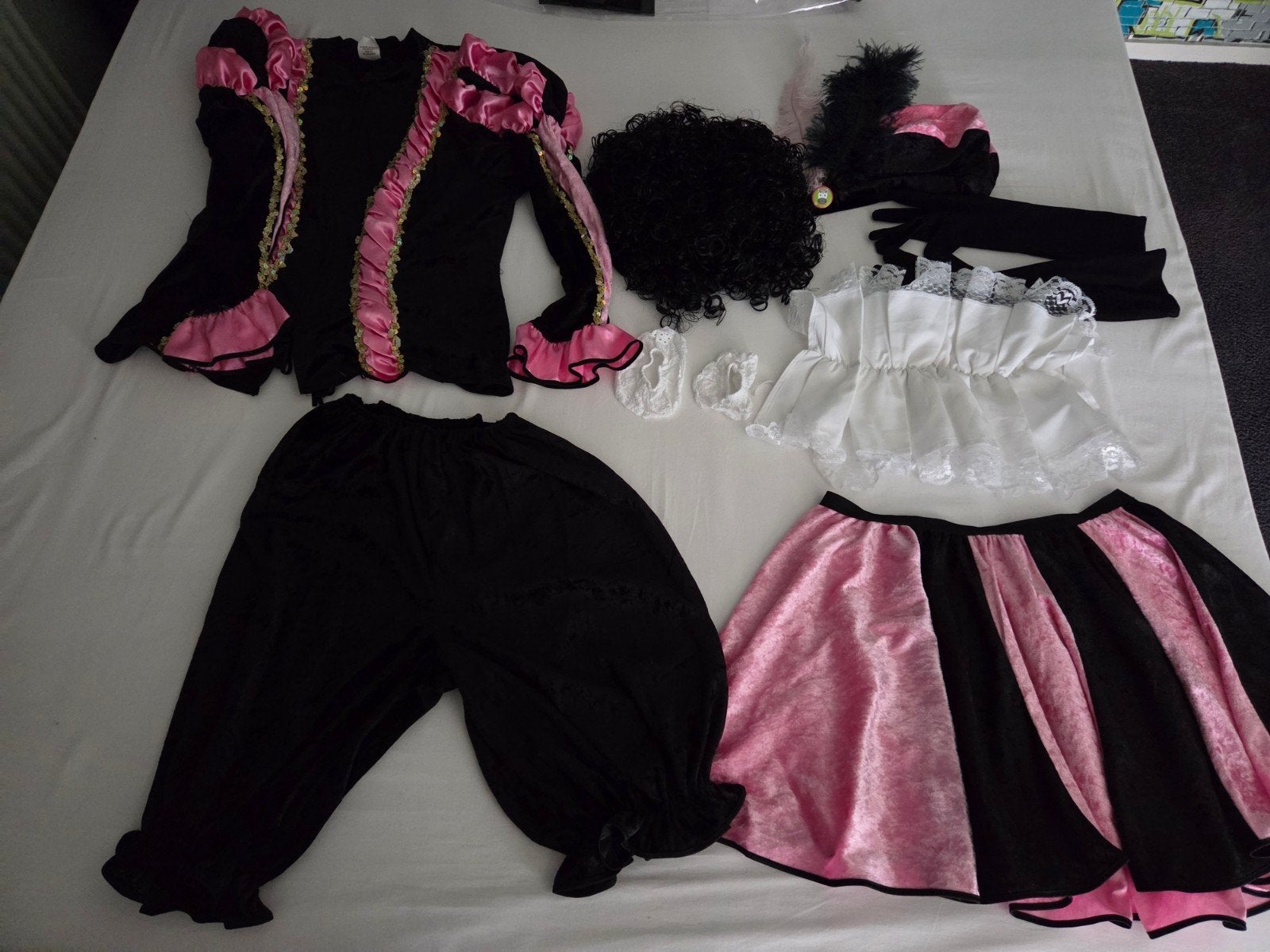 Pietenpak roze/zwart compleet, Kleding | Dames, Ophalen, Kerstmis of Sinterklaas, Maat 46/48 (XL) of groter, Kleding