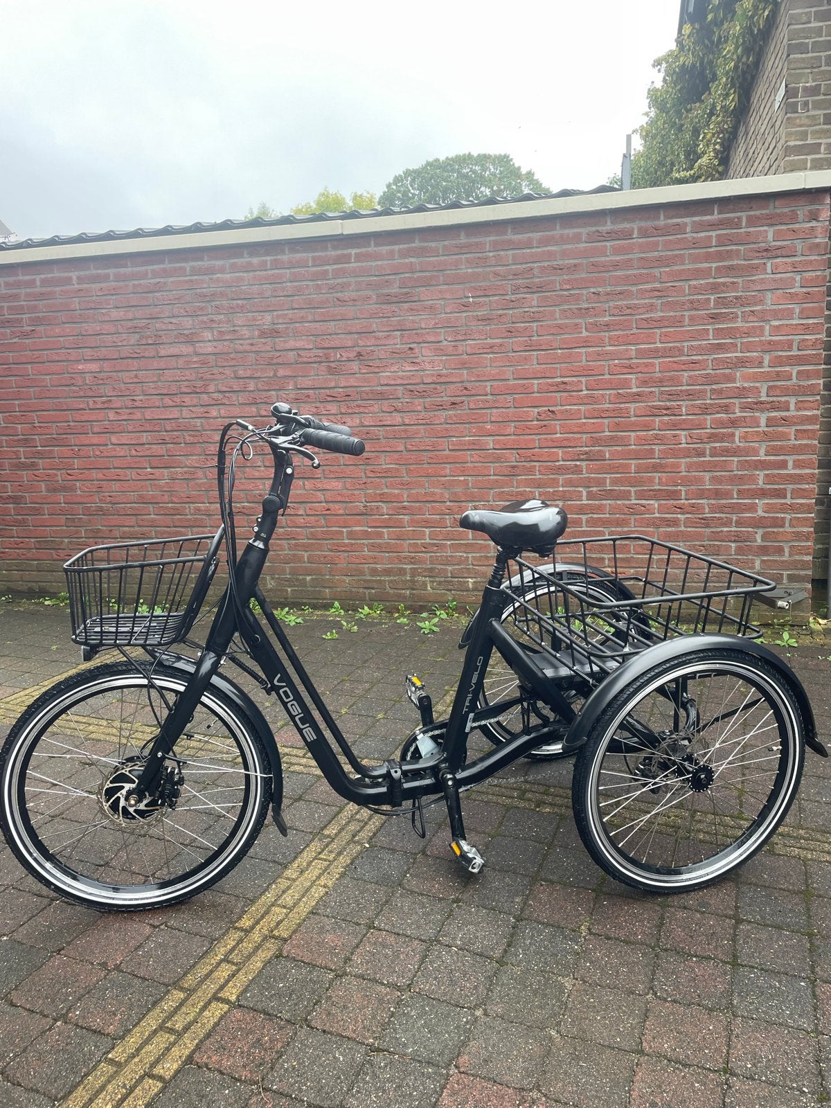 Vogue Tri-Velo 3.0 Elektrische Driewieler - Zo goed als nieu, Ophalen, Zo goed als nieuw, Schijfrem