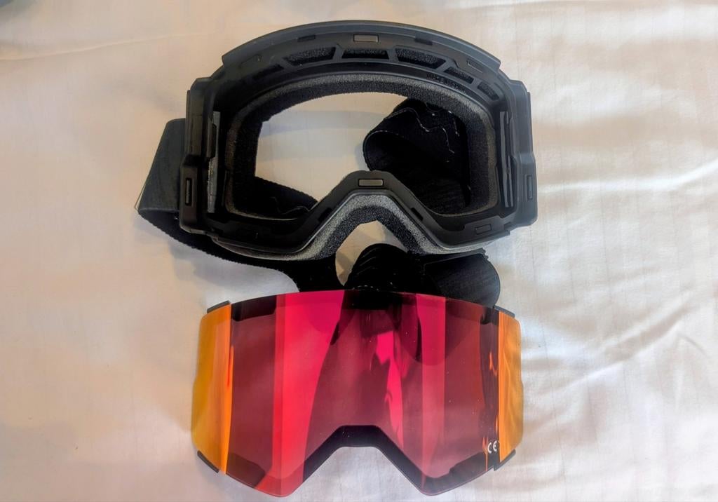 Ski brillen, zo goed als nieuw en fotochromatisch, Ophalen of Verzenden, Zo goed als nieuw, Overige typen, Overige merken