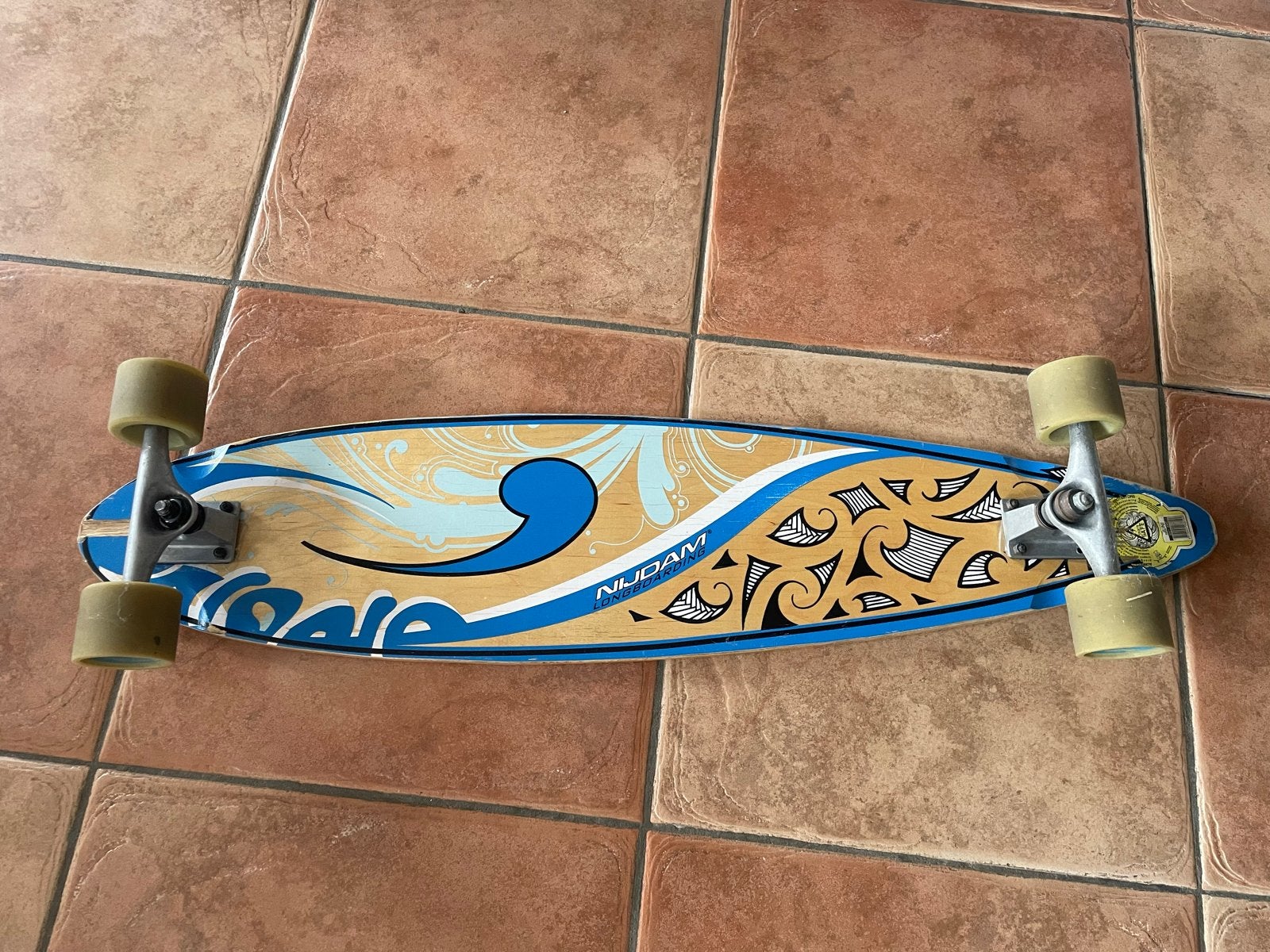 Nijdam Longboard Skateboard, Sport en Fitness, Skateboarden, Ophalen, Zo goed als nieuw, Skateboard, Longboard