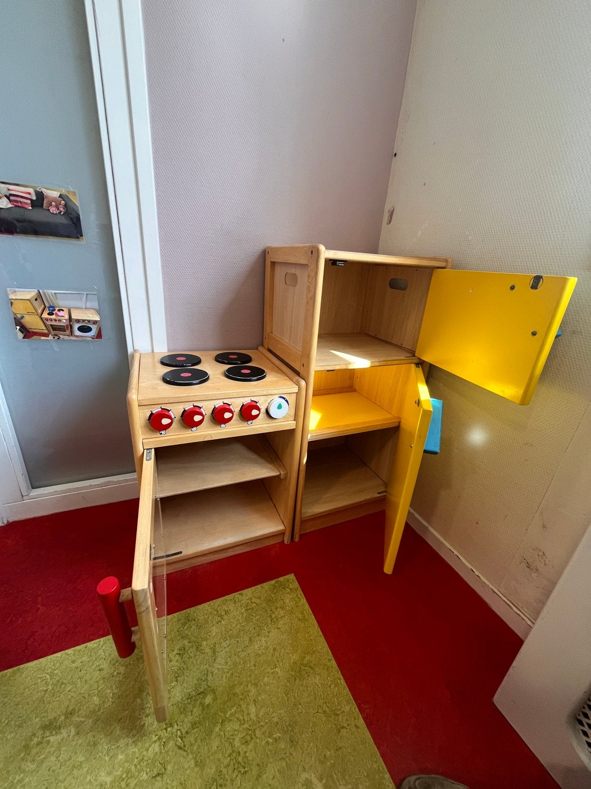 Houten speelkeuken met fornuis, gootsteen en koelkast, Ophalen, Gebruikt, Knutselen
