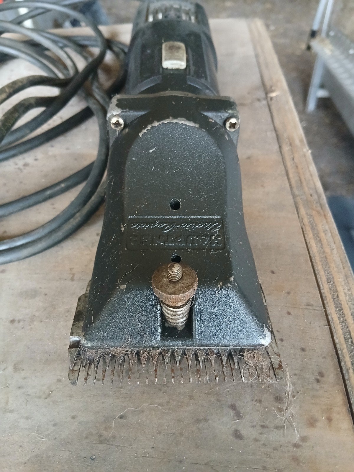 scheermachine, Ophalen, Minder dan 700 watt