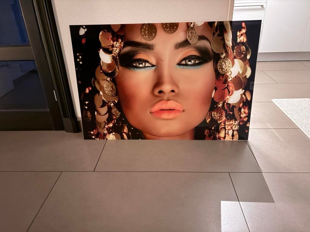 Plexiglas schilderij vrouw 120 x 80, Ophalen, Zo goed als nieuw, Schilderij, 100 tot 125 cm