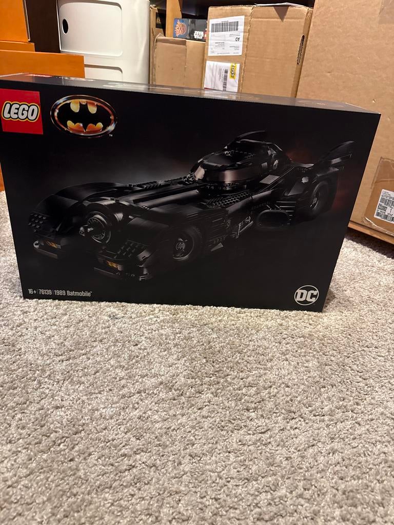 Lego 76139 1989 Batmobile - Nieuw in doos, Marvel, Lego, Nieuw, Ophalen of Verzenden